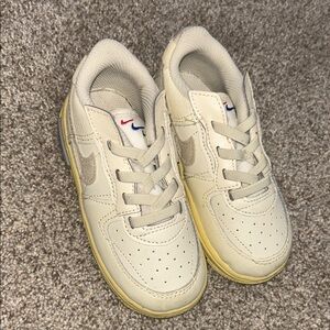 Nike Kids Cream and Yellow Sneakers